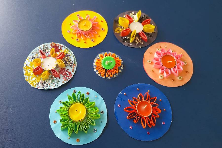 Diwali-Diya Holder Activity